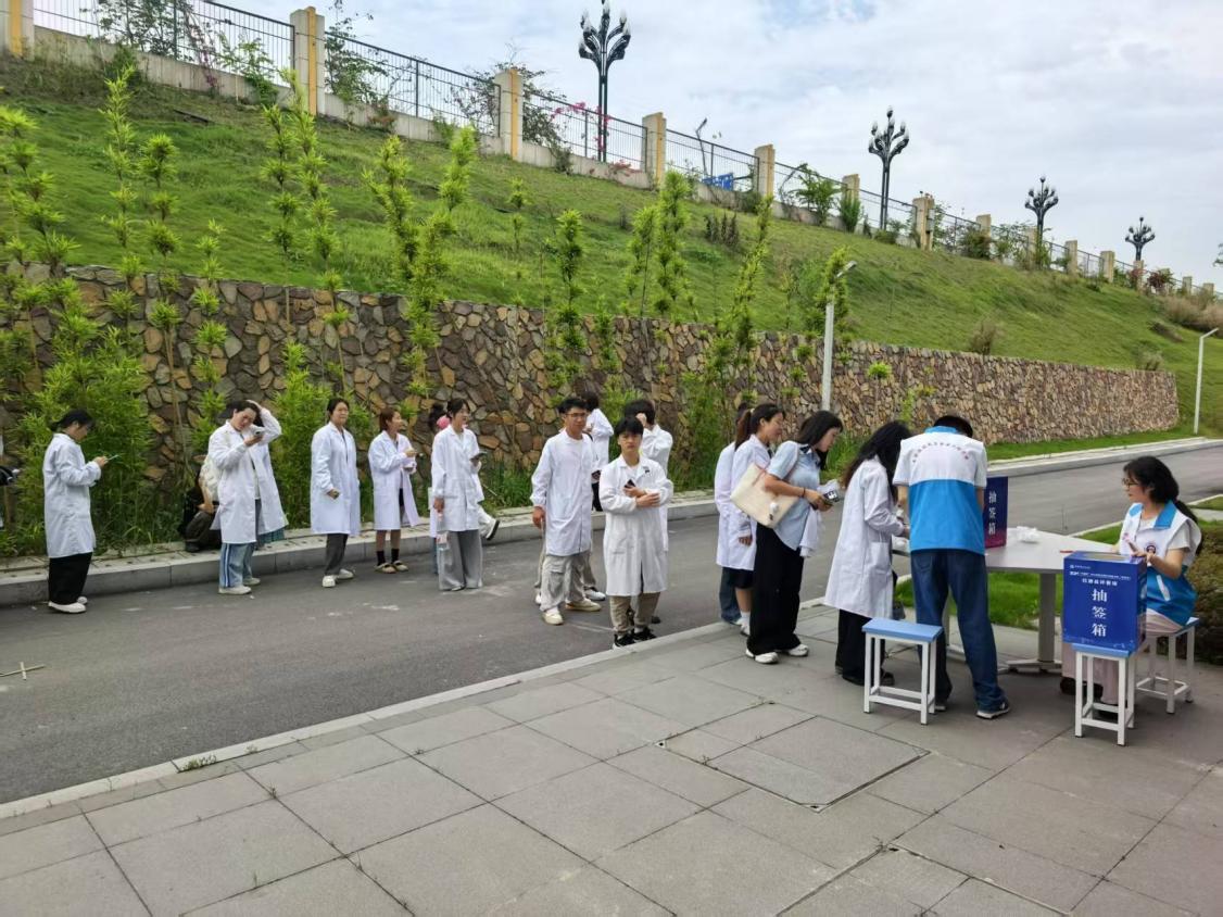 /Users/chenlinong/Documents/WechatIMG268.jpgWechatIMG268